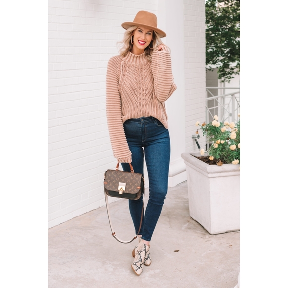 Free People Sweatheart sweater - Picture 8 of 16